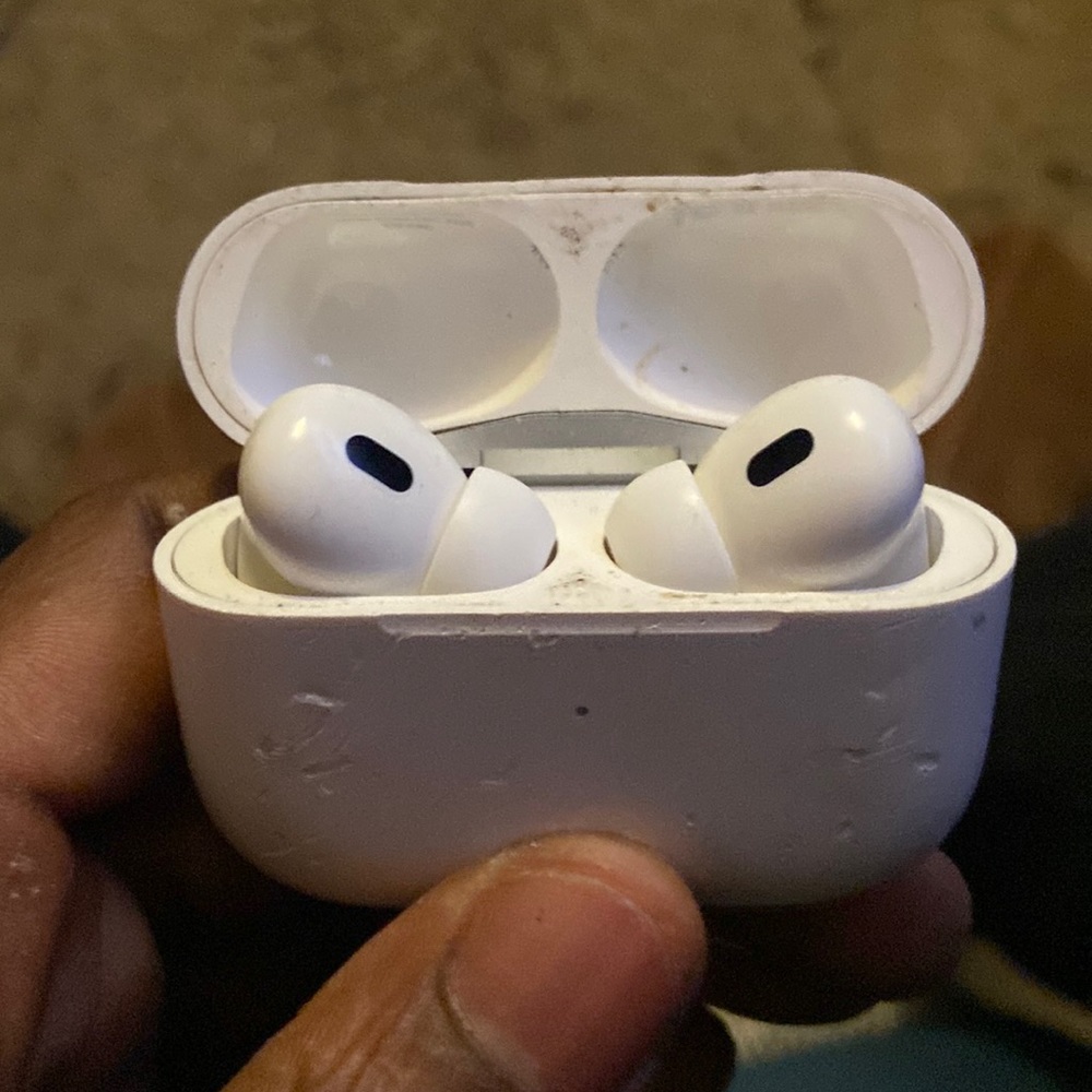 Air Pod Pros Used As You Can See /Fresh In The Box With Seals 14 Boxs